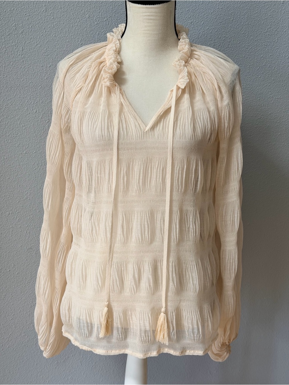 Free The Roses Cream Boho Ruched Plissé Tassel Blouse Small